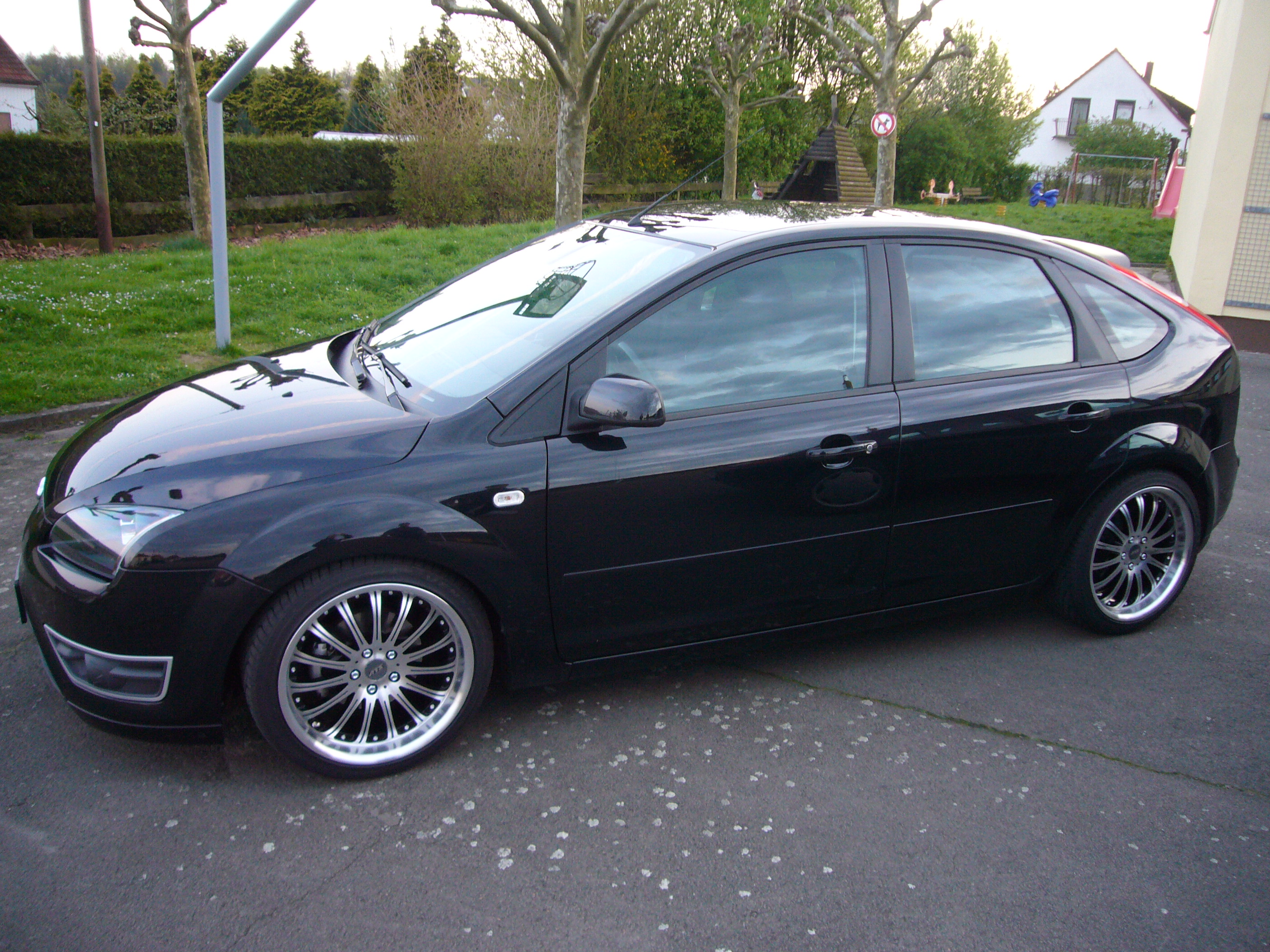 Ford Focus 16