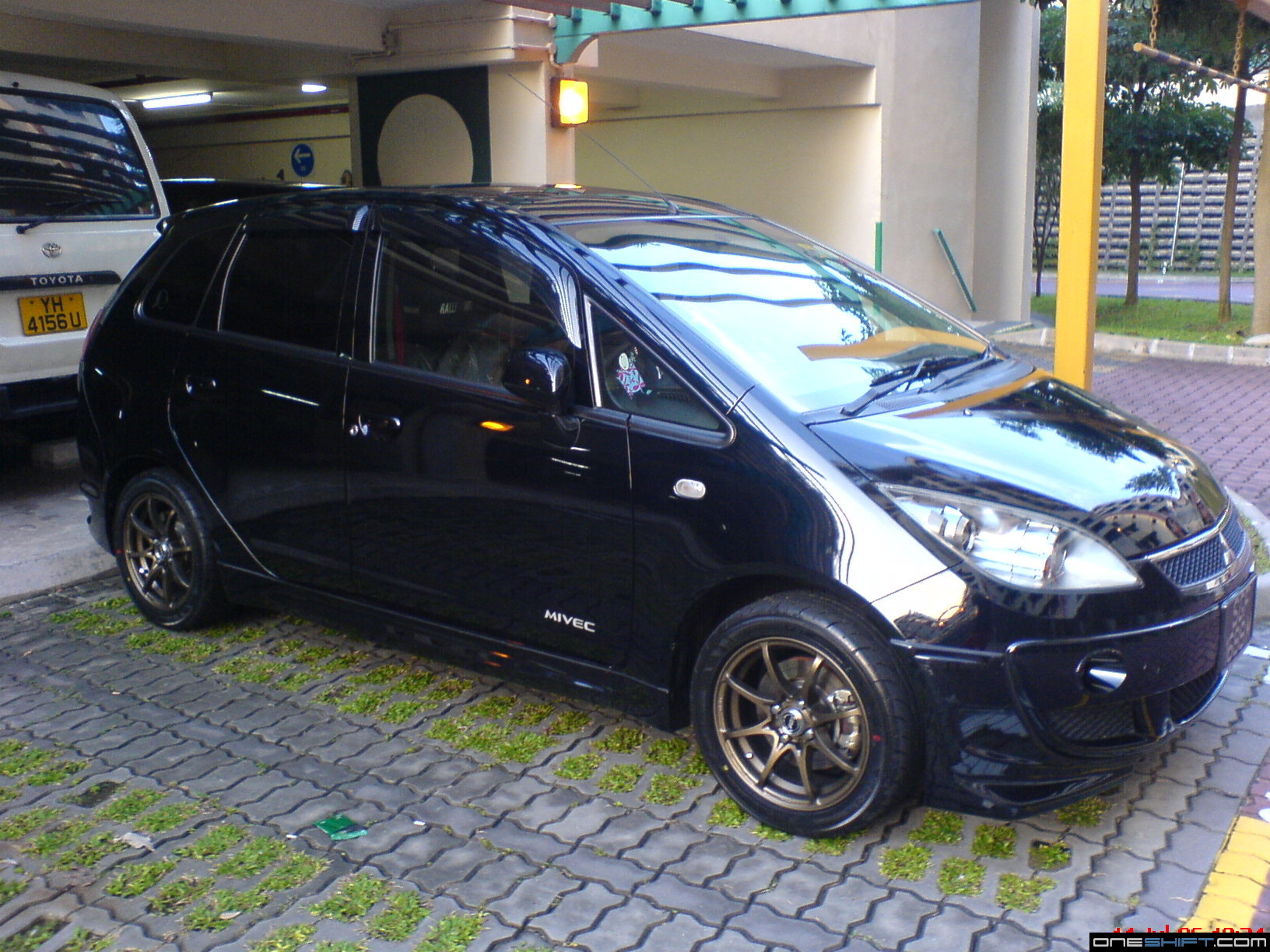 Mitsubishi Colt Plus