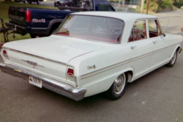 Chevrolet Chevy II Nova 4dr