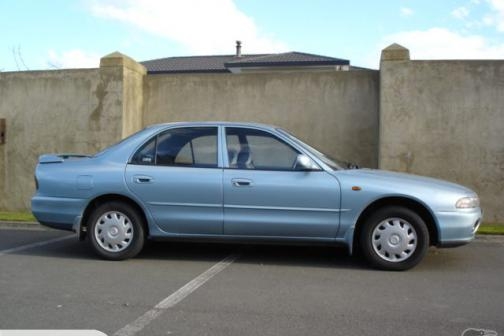 Mitsubishi Galant GLXi