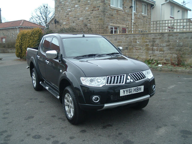 Mitsubishi L200 CRM 25 Di-D