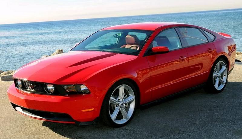 Ford Mustang Sedan