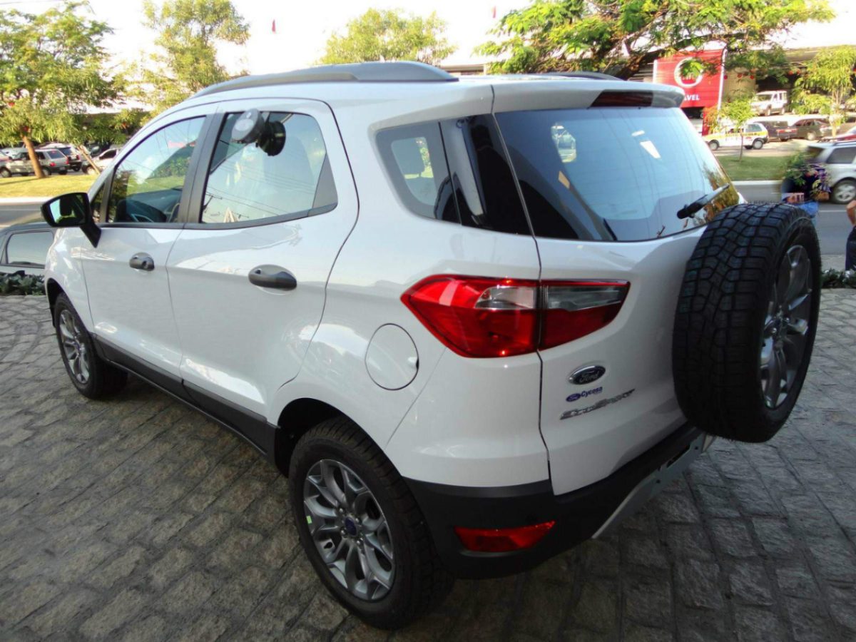 Ford Ecosport Freestyle 20