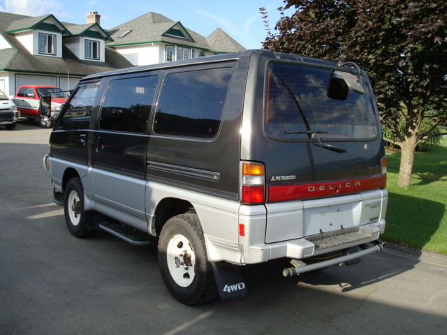 Mitsubishi Delica 2500L Diesel