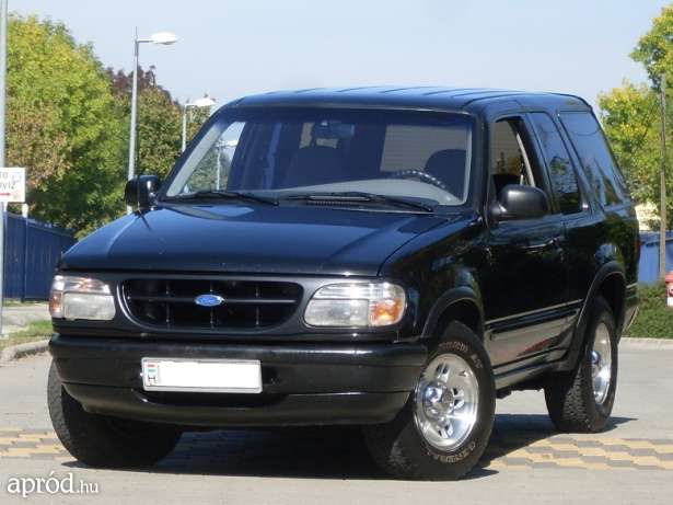 Ford Explorer Sport 40