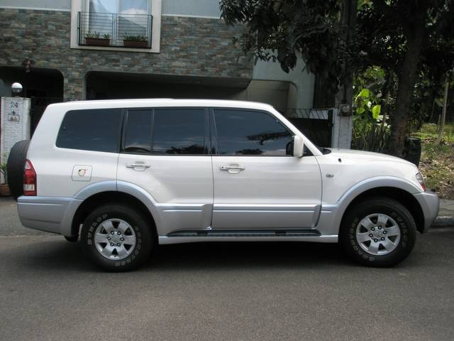 Mitsubishi Pajero Full HPE 3dr