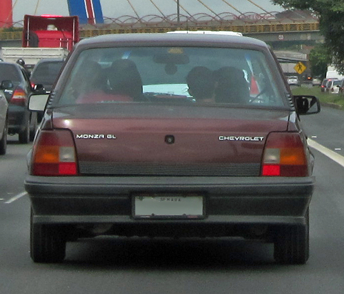 Chevrolet Monza GL
