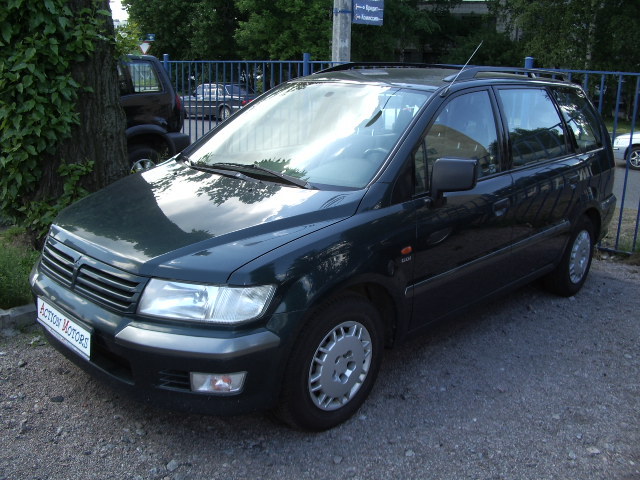 Mitsubishi Space Wagon