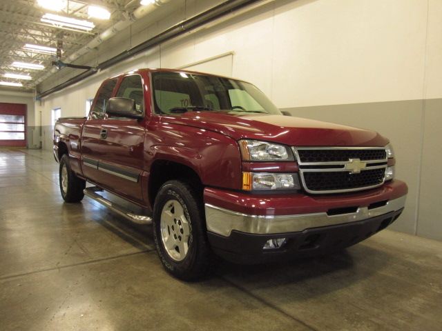 Chevrolet Silverado 1500 LS