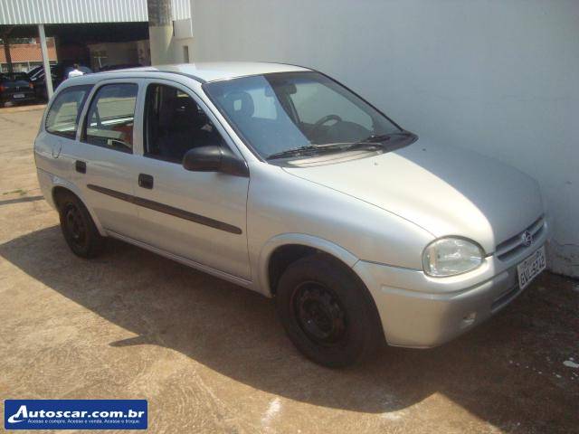 Chevrolet Corsa Wagon 10 16V