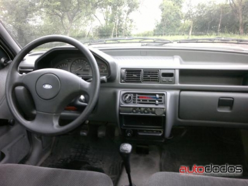 Ford Fiesta 14S
