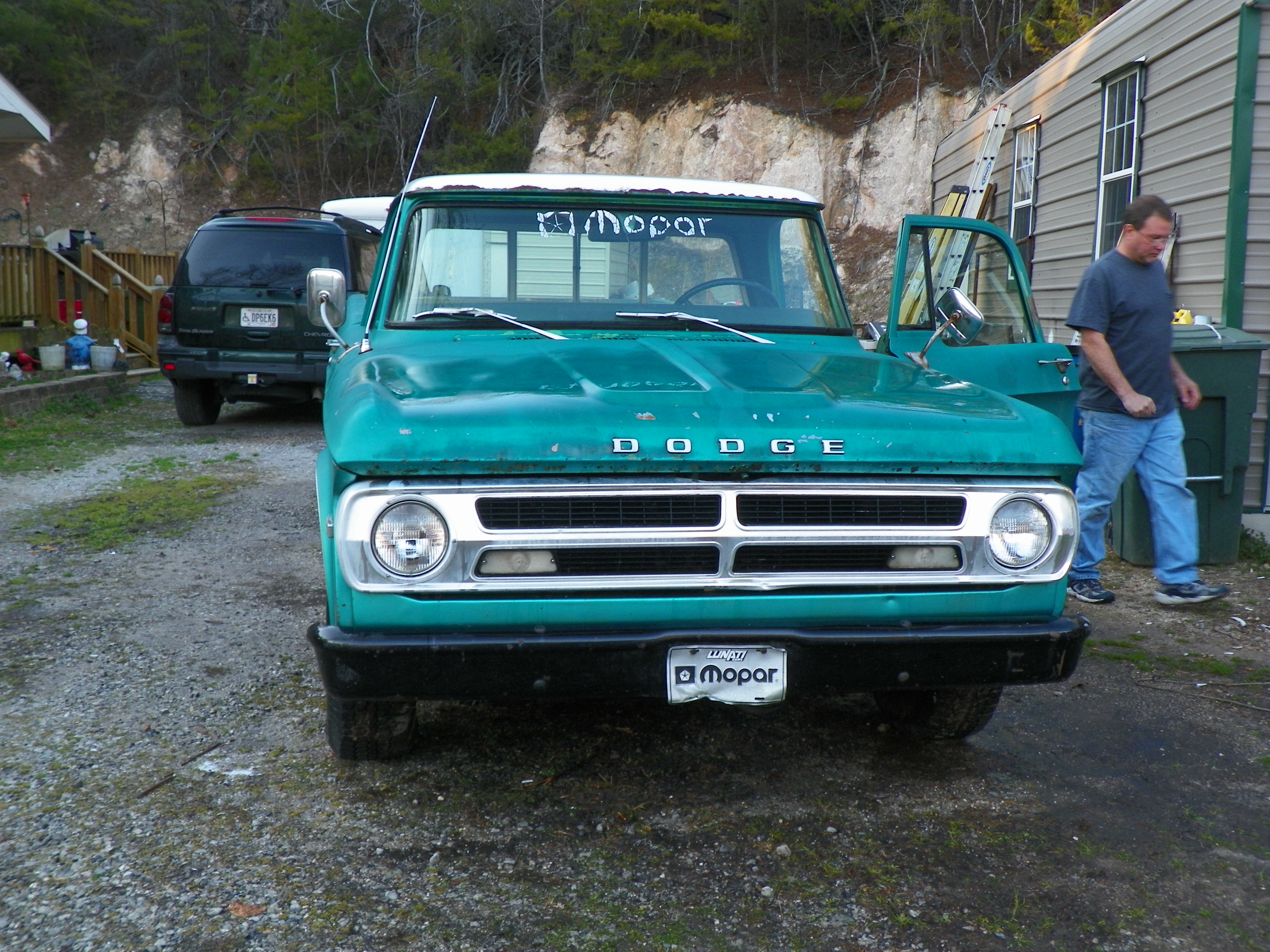 Dodge Custom 100