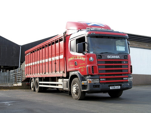 Scania T 330