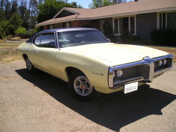 Pontiac Tempest 4dr