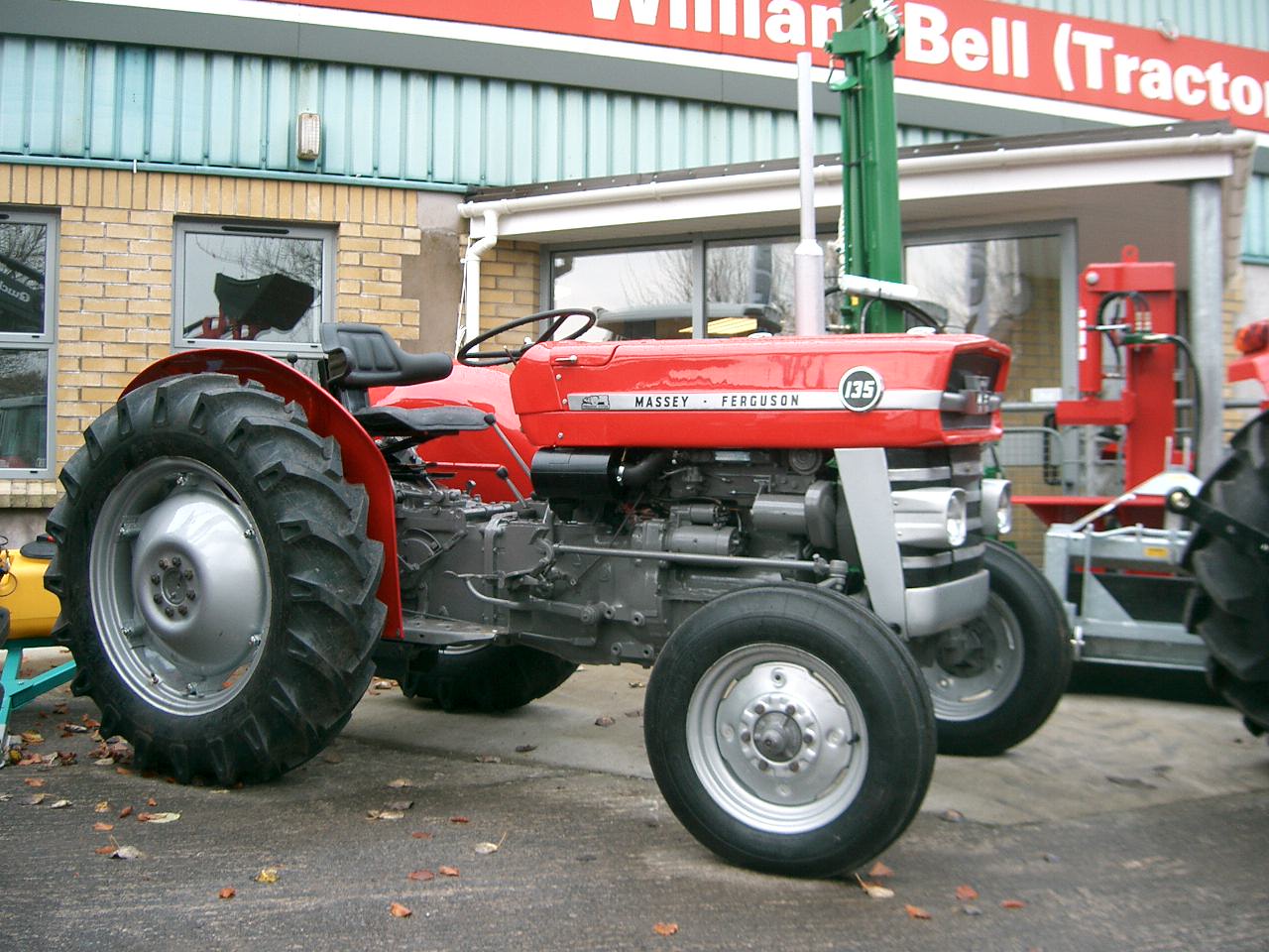 Massey Ferguson 135