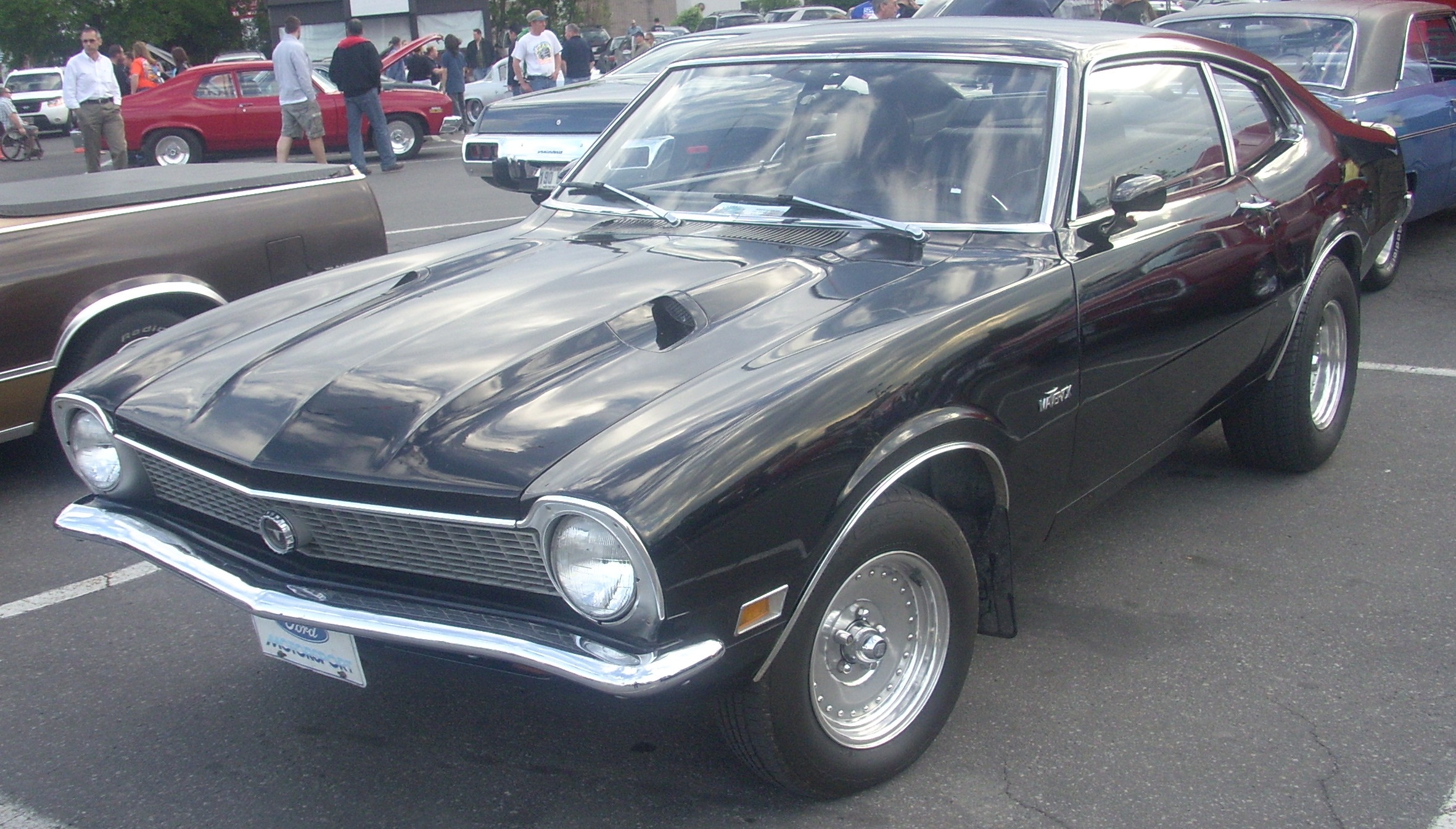 Ford Maverick Sedan