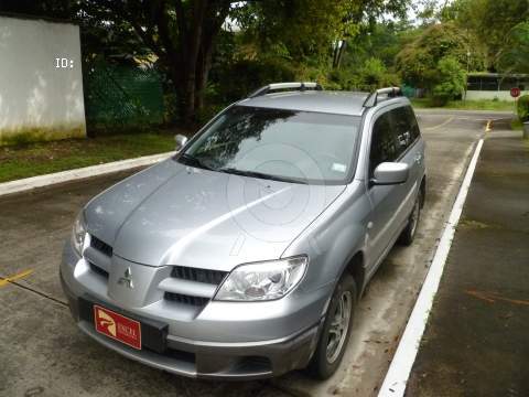 Mitsubishi Outlander GLS 24 4WD