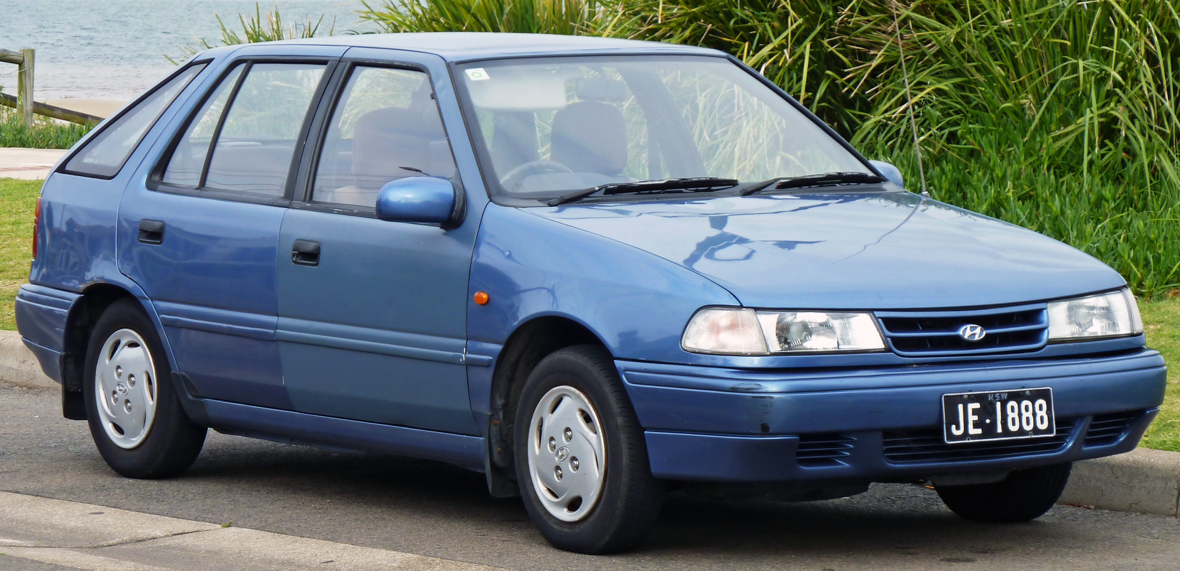 Hyundai Excel LS