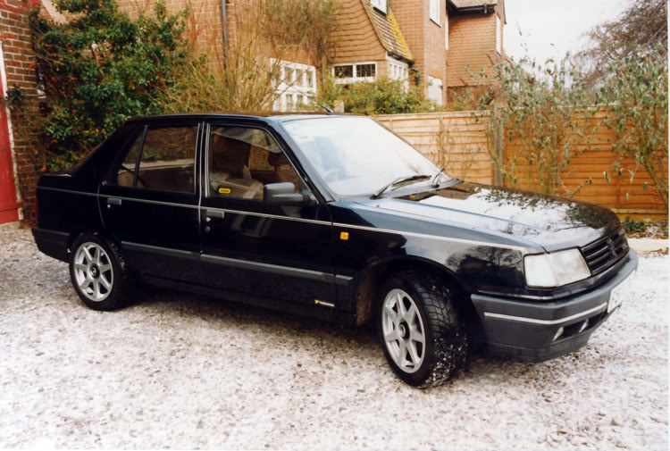 Peugeot 309 SRi