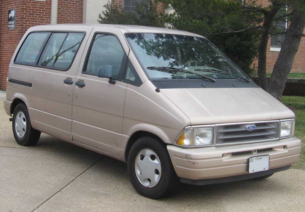 Ford Aerostar 30 XLT