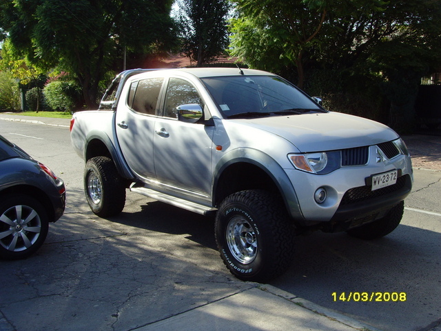 Mitsubishi L200 Dakar