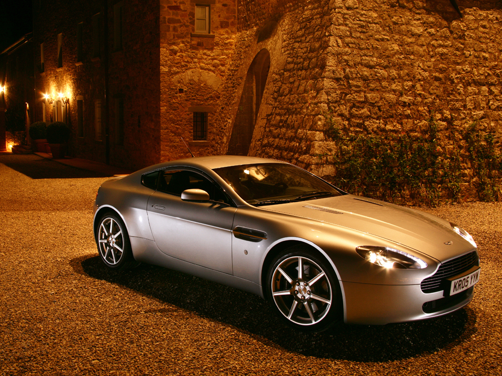 Aston Martin Vantage V8 47L