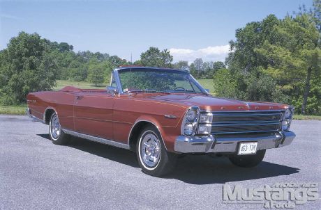 Ford Galaxie 500 Convertible