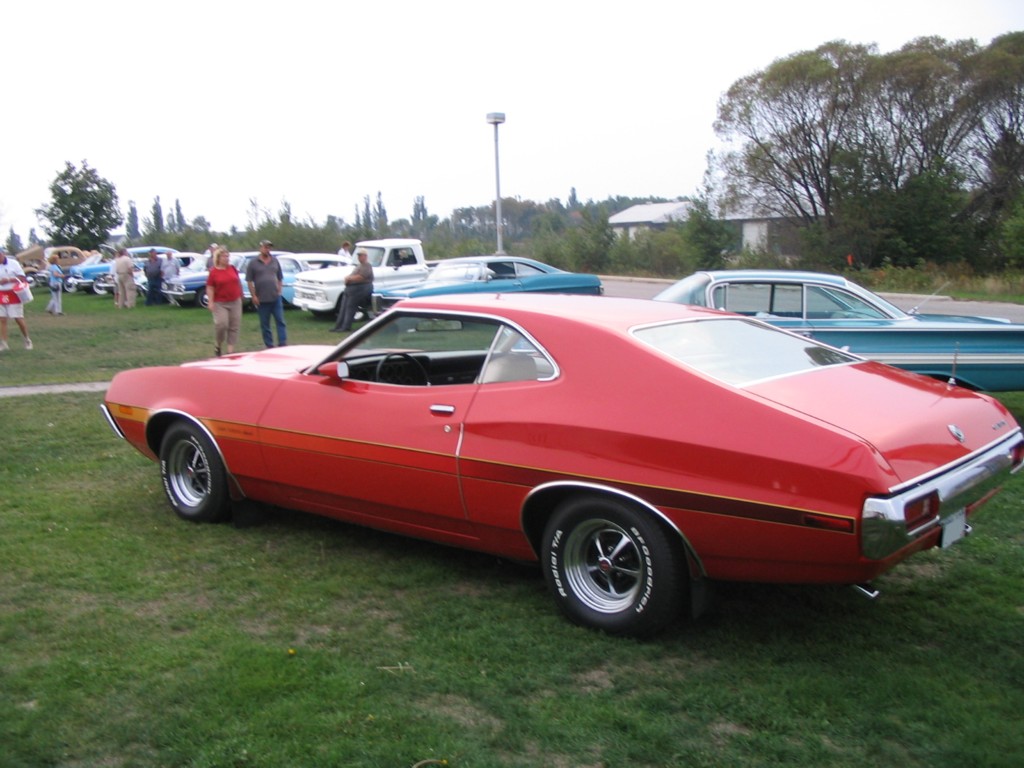 Ford Torino SportsRoof