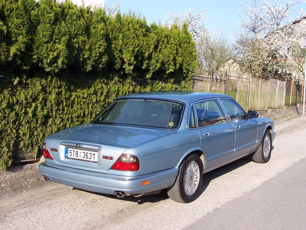 Jaguar Daimler Six
