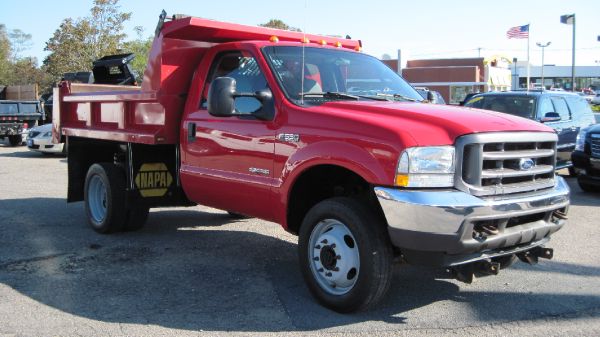 Ford F-550 XL Super Duty SuperCrew