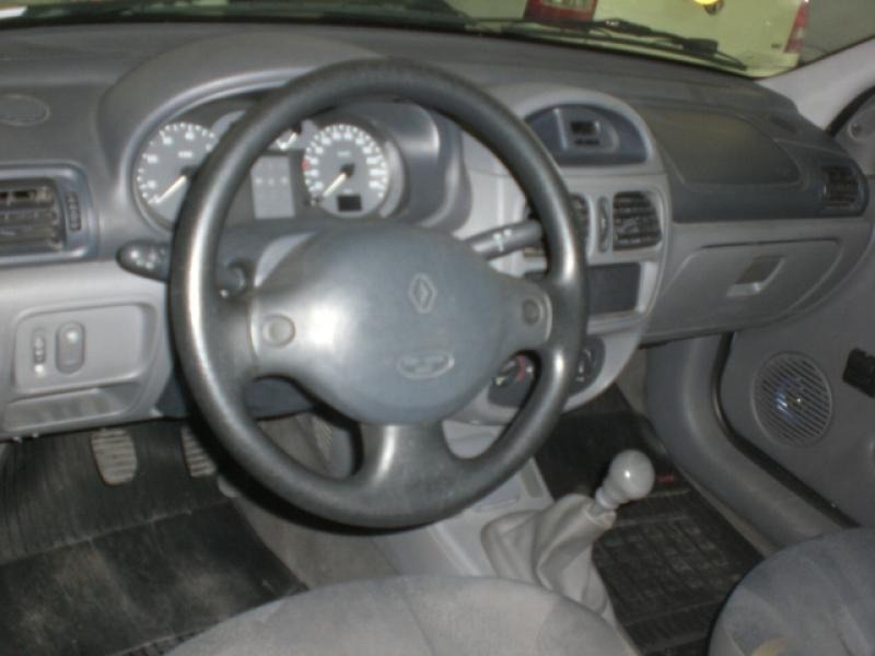 Renault Clio 16 RN Sedan