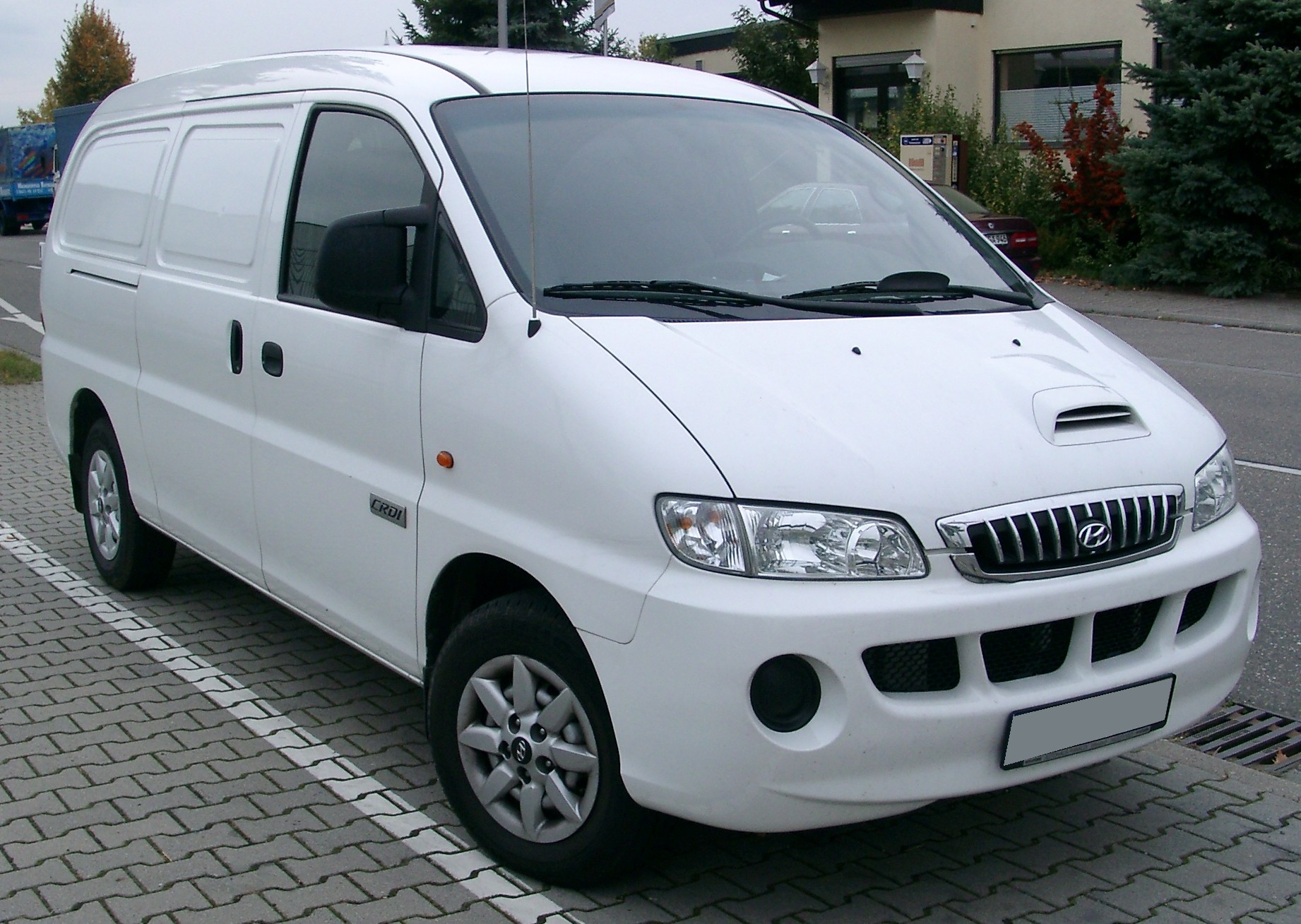 Hyundai H-1