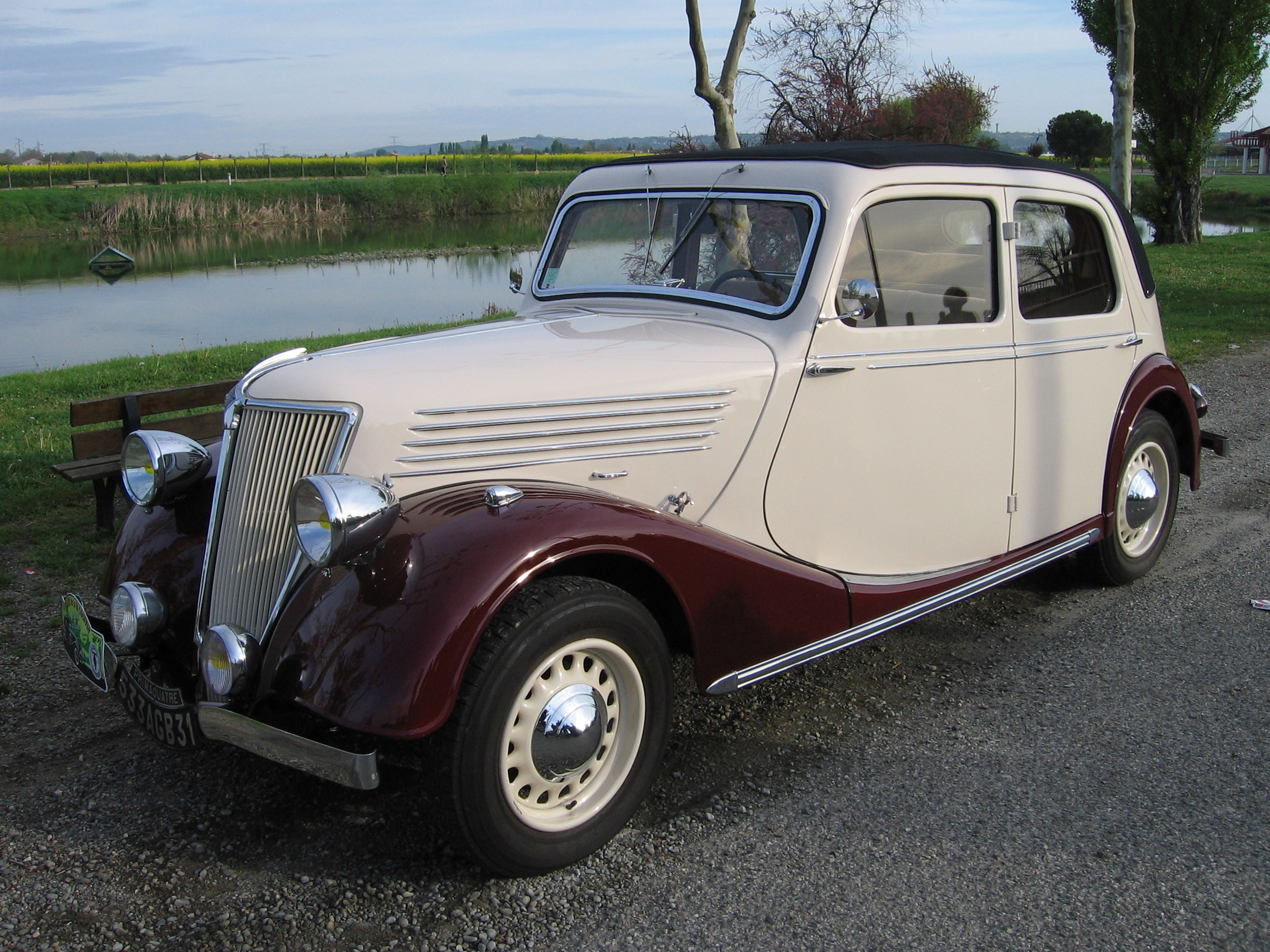 Renault Primaquatre