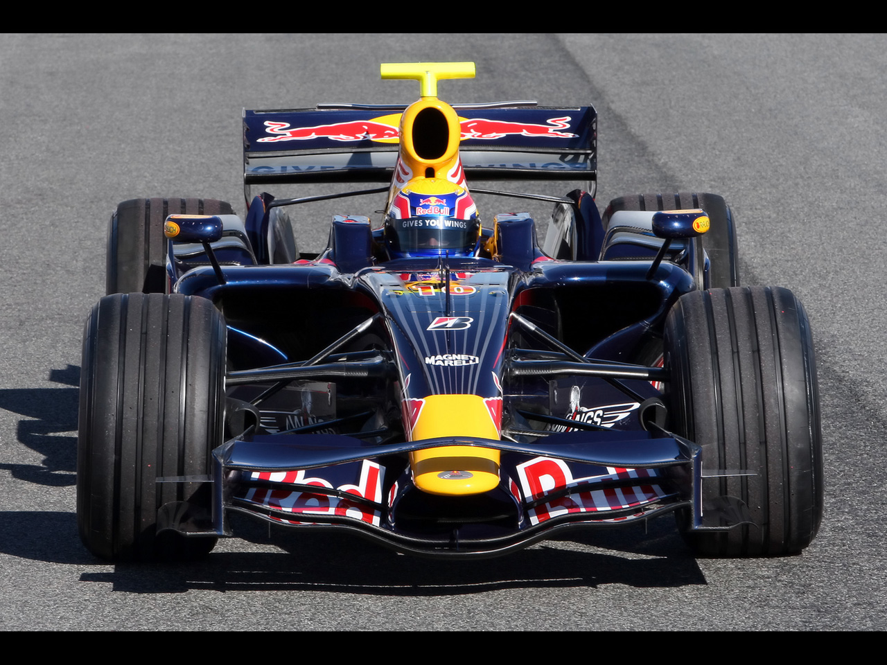 red-bull-rb4-view-download-wallpaper-1280x960-comments_e4317.jpg