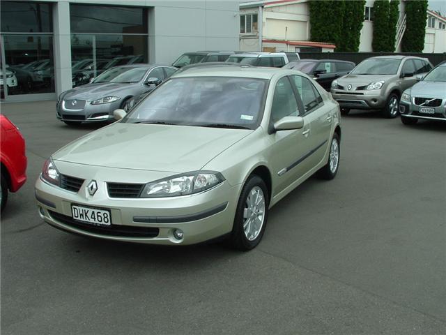 Renault Laguna V6 Hatch