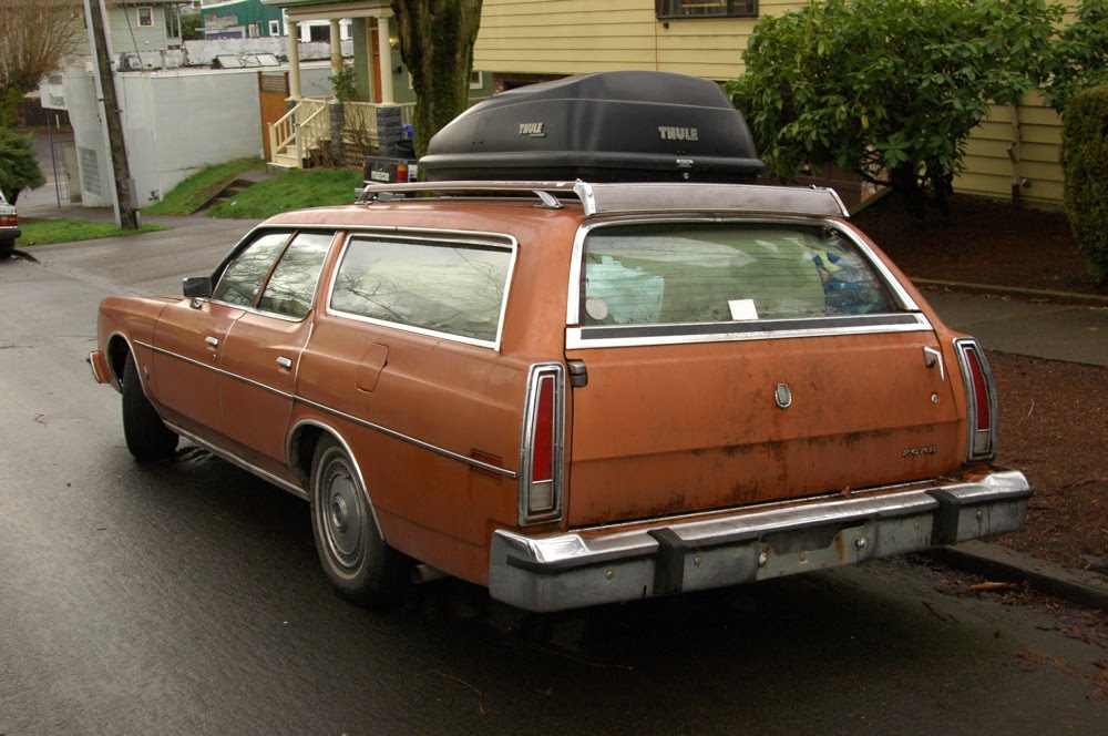 Ford LTD II wagon