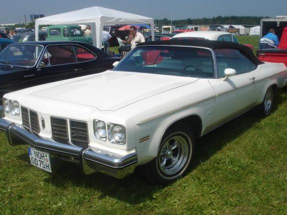 Oldsmobile Delta 88 Royale conv