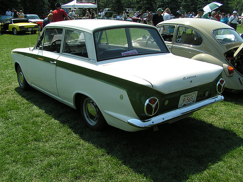 Ford Consul Cortina