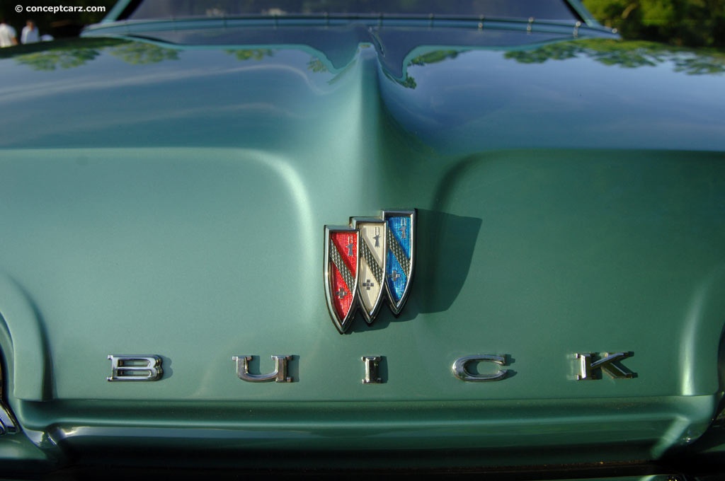 Buick Invicta conv