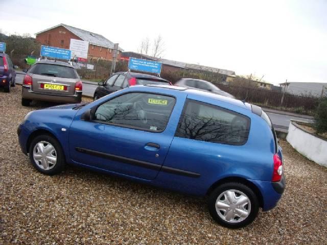 Renault Clio 14 16V