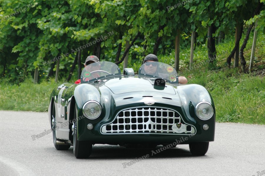 Aston Martin DB31