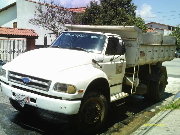 Ford F-14000 HD