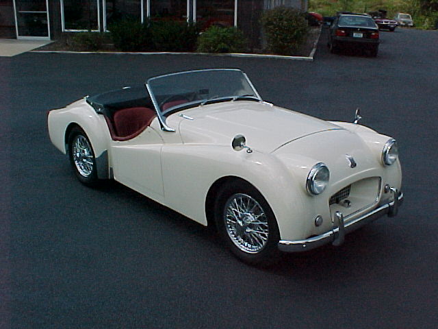 Triumph TR2