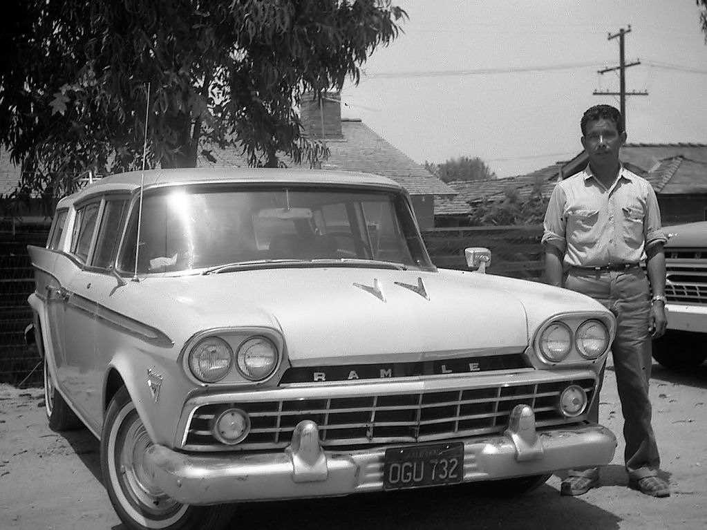 Rambler Super 4-door wagon