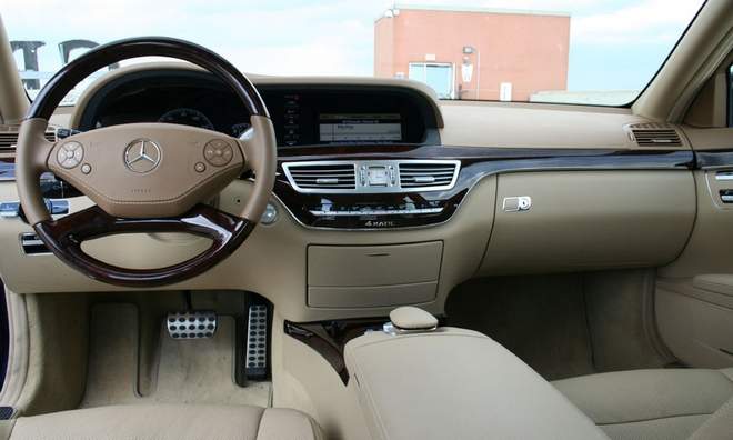 Mercedes-Benz S550 4Matic