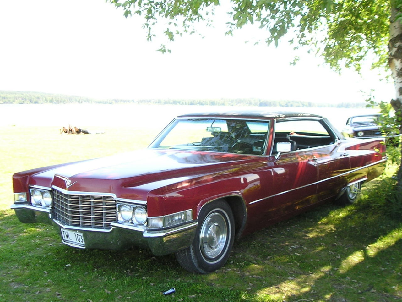 Cadillac De Ville 4dr HT