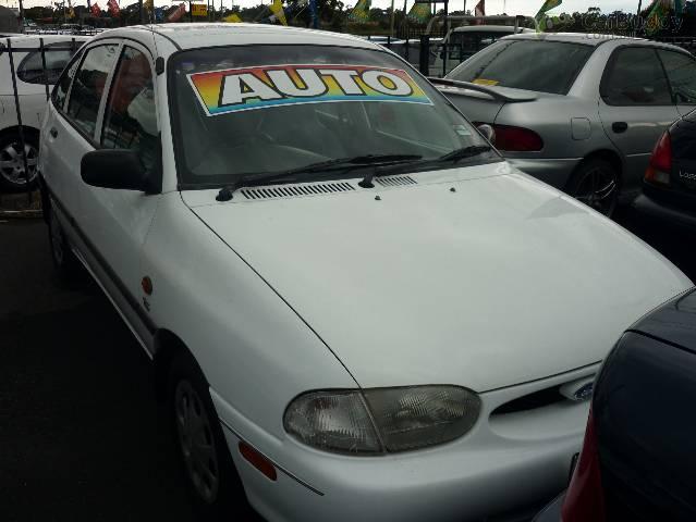 Ford Festiva Trio 13