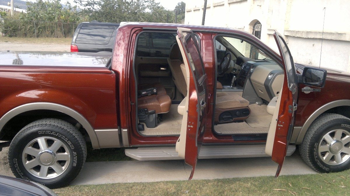 Ford Lobo King Ranch