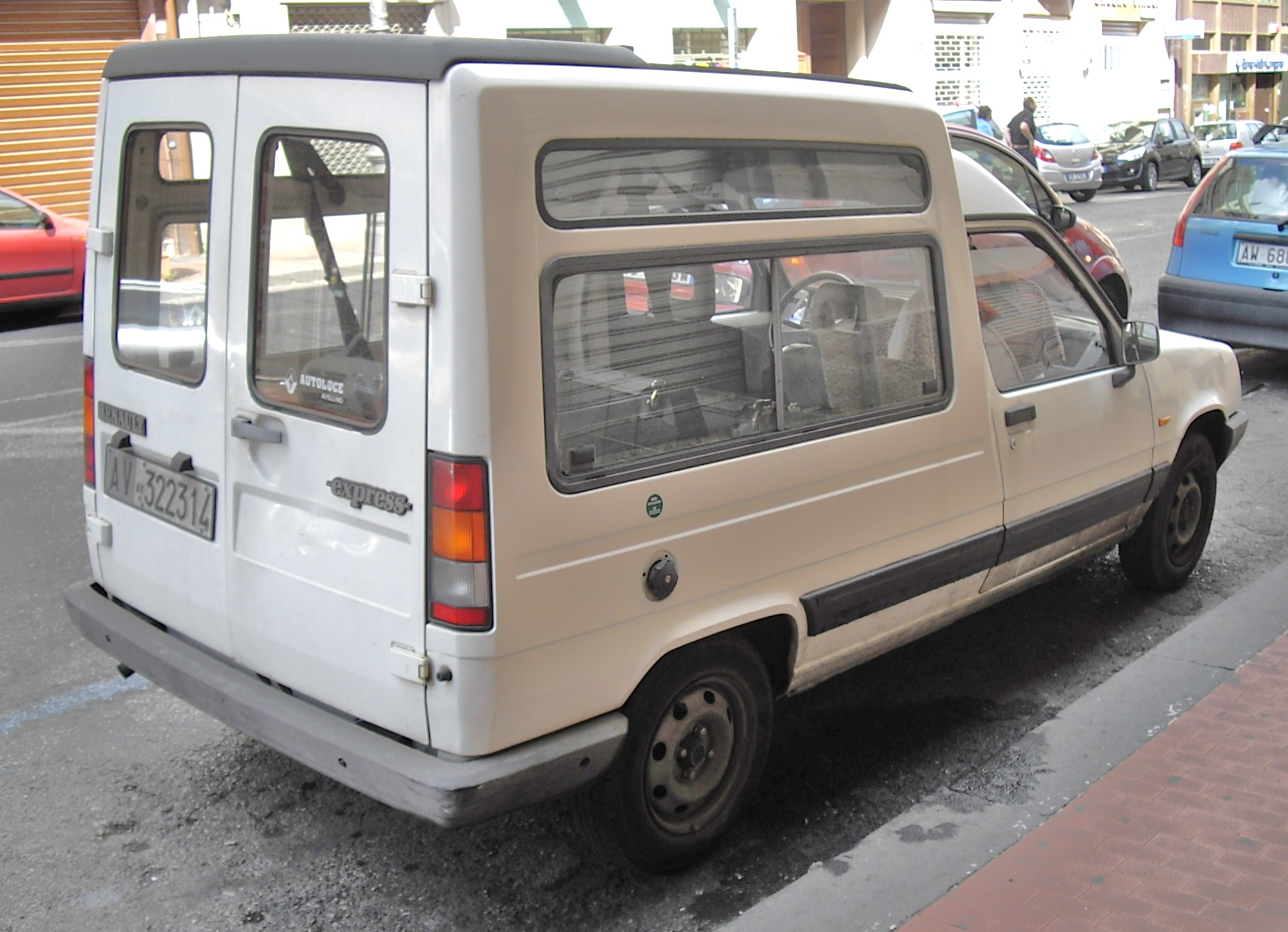 Renault Express 14