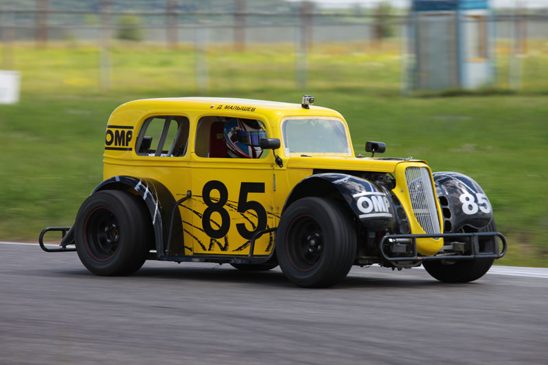 Yamaha Legends car